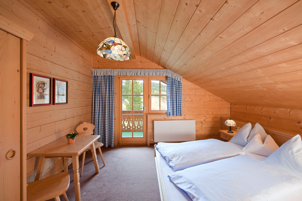 S'Hoamatl Hotel Obergurgl Room photo